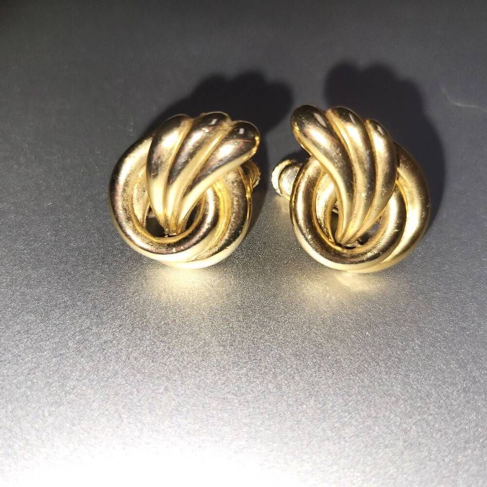 Napier Earrings Gold Knot Vintage Designer Fashion Jewelry